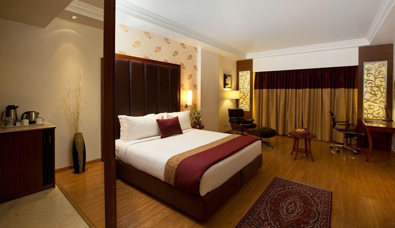 Hotel The The Grand Magrath Bangalore Eksteriør billede