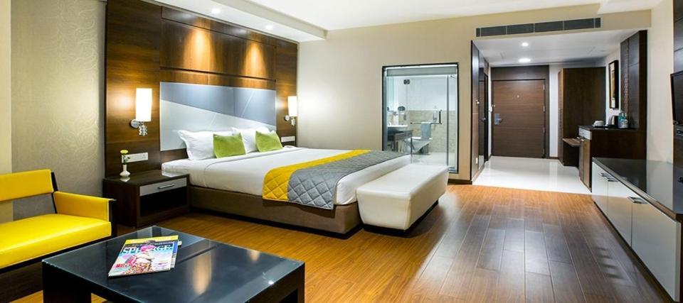 Hotel The The Grand Magrath Bangalore Eksteriør billede
