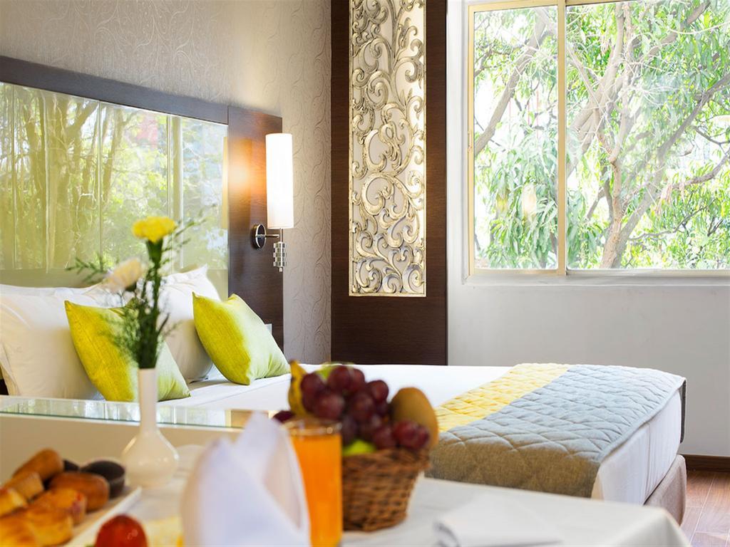 Hotel The The Grand Magrath Bangalore Eksteriør billede